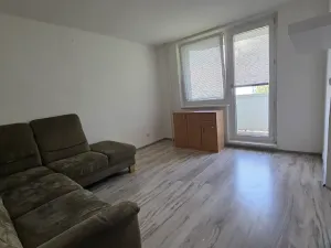 Prodej bytu 3+1, Brno, Mikulčická, 74 m2
