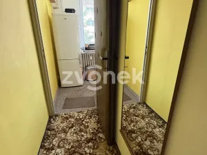 Pronájem bytu 1+1, Zlín, Zborovská, 33 m2