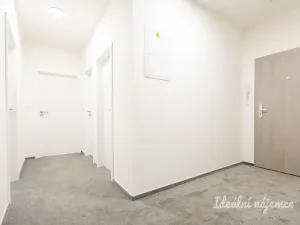 Pronájem bytu 3+kk, Praha - Vysočany, Gerstelova, 82 m2