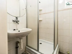 Pronájem bytu 2+1, Cheb, Písečná, 50 m2