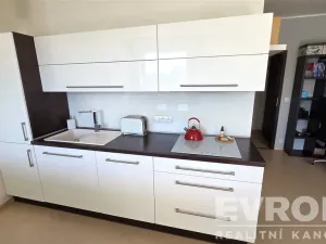 Prodej bytu 2+kk, Pardubice - Trnová, Josefa Bublíka, 56 m2