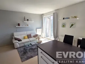 Prodej bytu 2+kk, Pardubice - Trnová, Josefa Bublíka, 56 m2