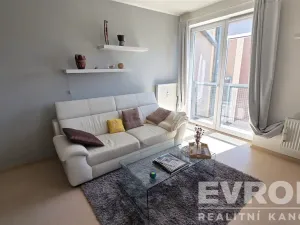 Prodej bytu 2+kk, Pardubice - Trnová, Josefa Bublíka, 56 m2