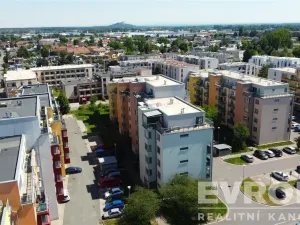 Prodej bytu 2+kk, Pardubice - Trnová, Josefa Bublíka, 56 m2