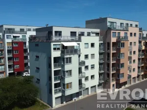 Prodej bytu 2+kk, Pardubice - Trnová, Josefa Bublíka, 56 m2