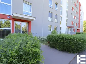 Pronájem bytu 2+kk, Praha - Prosek, Kytlická, 54 m2
