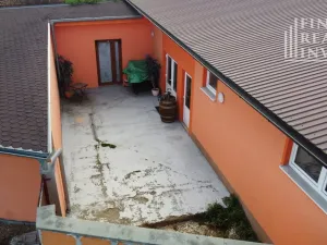 Prodej rodinného domu, Mutěnice, 550 m2