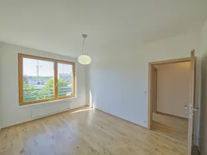 Prodej bytu 3+kk, Praha - Vysočany, Modrého, 77 m2