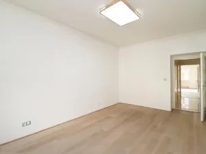 Pronájem bytu 3+1, Praha - Vinohrady, Vinohradská, 105 m2