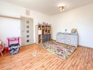 Prodej bytu 3+1, Znojmo, Dukelských bojovníků, 70 m2