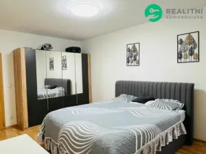 Prodej bytu 4+kk, Milovice, Kaštanova, 92 m2