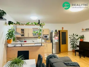Prodej bytu 4+kk, Milovice, Kaštanova, 92 m2