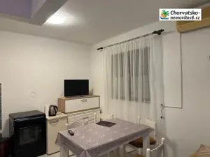 Prodej bytu 3+kk, Klenovica, Chorvatsko, 50 m2