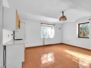 Prodej rodinného domu, Stěžery, 275 m2