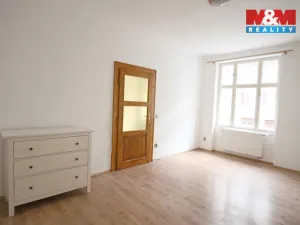 Pronájem bytu 2+kk, Hradec Králové, Průmyslová, 54 m2