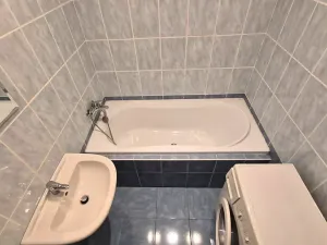 Pronájem bytu 3+1, Praha - Modřany, Vokrojova, 78 m2
