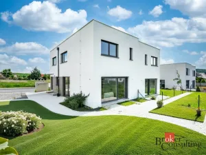 Pronájem rodinného domu, Dubí, Zahradní, 119 m2