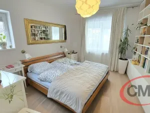 Pronájem rodinného domu, Praha, Nad dolíky, 200 m2