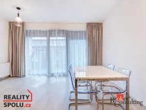 Pronájem bytu 4+kk, Praha - Karlín, U Mlýnského kanálu, 87 m2