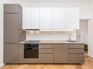 Prodej bytu 2+kk, Praha - Vršovice, Gruzínská, 44 m2