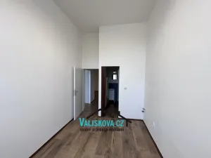 Pronájem obchodního prostoru, Kroměříž, Riegrovo náměstí, 130 m2