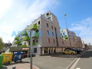 Pronájem bytu 2+kk, Praha - Strašnice, U hranic, 50 m2