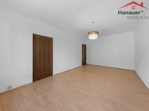Prodej bytu 3+1, Povrly, Sídliště II, 84 m2