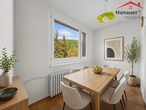 Prodej bytu 3+1, Povrly, Sídliště II, 84 m2
