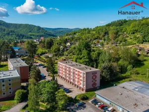 Prodej bytu 3+1, Povrly, Sídliště II, 84 m2