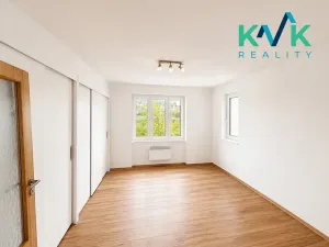 Pronájem bytu 3+1, Karlovy Vary, Dalovická, 64 m2