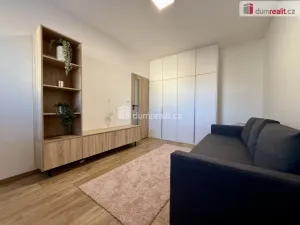 Pronájem bytu 2+1, Uherské Hradiště, Štefánikova, 42 m2