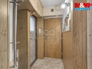 Pronájem bytu 2+1, Hradec Králové, Labská kotlina, 56 m2