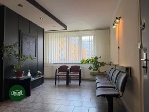 Prodej ordinace, Ostrava, Zdeňka Vavříka, 81 m2