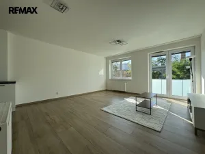 Pronájem bytu 2+kk, Olomouc, Třída Jiřího Pelikána, 60 m2