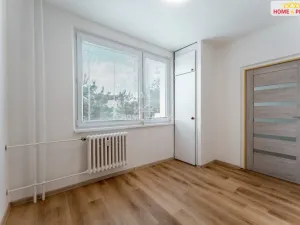 Prodej bytu 3+1, Znojmo, Aninská, 61 m2