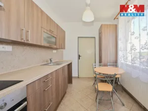Prodej bytu 3+1, Nadějov, 85 m2