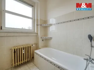 Prodej bytu 3+1, Klatovy - Klatovy III, U Pazderny, 74 m2