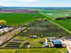 Prodej komerčního pozemku, Mlékojedy, 3769 m2
