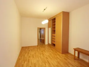 Prodej bytu 1+1, Praha - Karlín, Křižíkova, 45 m2