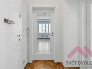 Pronájem bytu 2+1, Praha - Holešovice, U smaltovny, 74 m2