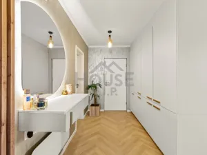 Prodej bytu 3+kk, Praha, Výtoňská, 73 m2