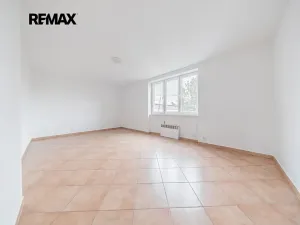 Prodej bytu 3+1, Zlonice, Pippichova, 87 m2