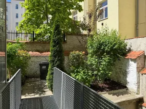 Pronájem bytu 1+kk, Praha - Vršovice, Slovinská, 22 m2