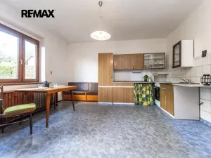Prodej rodinného domu, Kamenice, Pražská, 166 m2