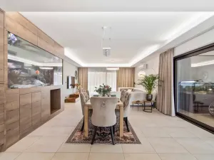 Prodej rodinného domu, Kostelní Lhota, 213 m2