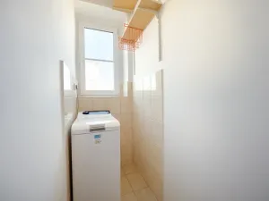 Pronájem bytu 2+kk, Praha - Nusle, Na Veselí, 50 m2
