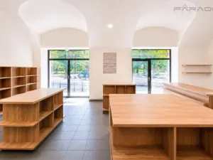 Pronájem obchodního prostoru, Praha - Karlín, Sokolovská, 95 m2