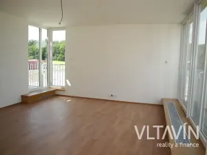 Prodej bytu 2+kk, Praha, Pod Formankou, 55 m2