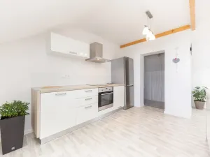 Prodej rodinného domu, Ptení - Holubice, 149 m2