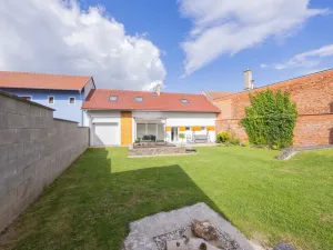 Prodej rodinného domu, Ptení - Holubice, 149 m2